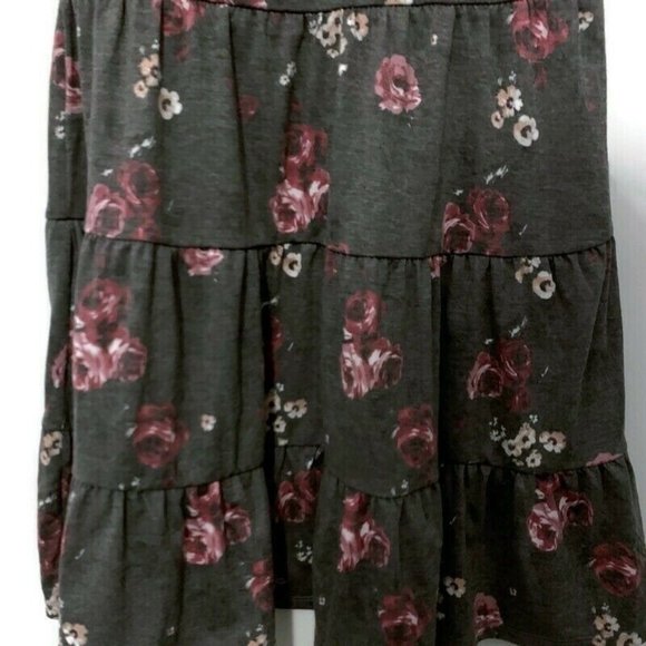 Bebop Be You Be Free Juniors Gray Floral Dress Size Small New - Picture 3 of 4